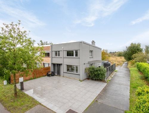                                         Maison à vendre à Brugge, € 299.000
