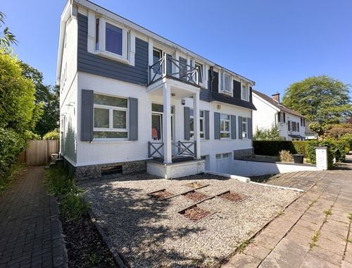                                         Maison à louer à Waterloo, € 1.750
