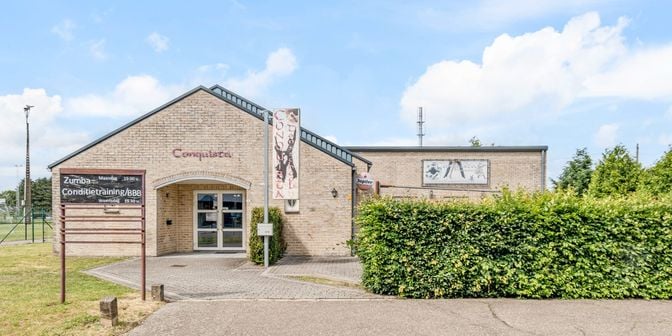Bedrijfsvastgoed te koop in Sportlaan 11, 3990 Peer