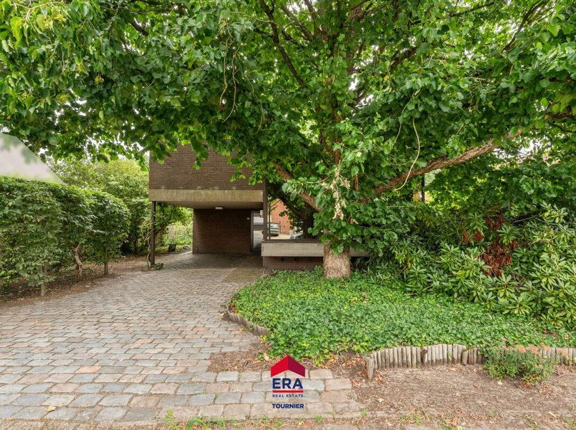 Maison à vendre
                    à 2400 Mol