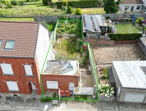                                         Maison à vendre à Attenhoven, € 125.000
