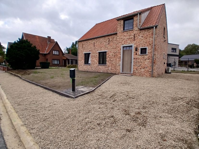 Huis te huur in Voerstraat 4,
                    3660 Opglabbeek