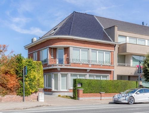                                         Maison à vendre à Deinze, € 675.000

