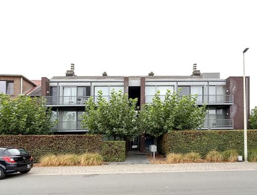                                         Appartement à louer à Melsele, € 820
