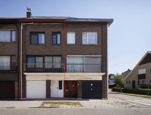                                         Bel-étage te koop in Zelzate, € 295.000
