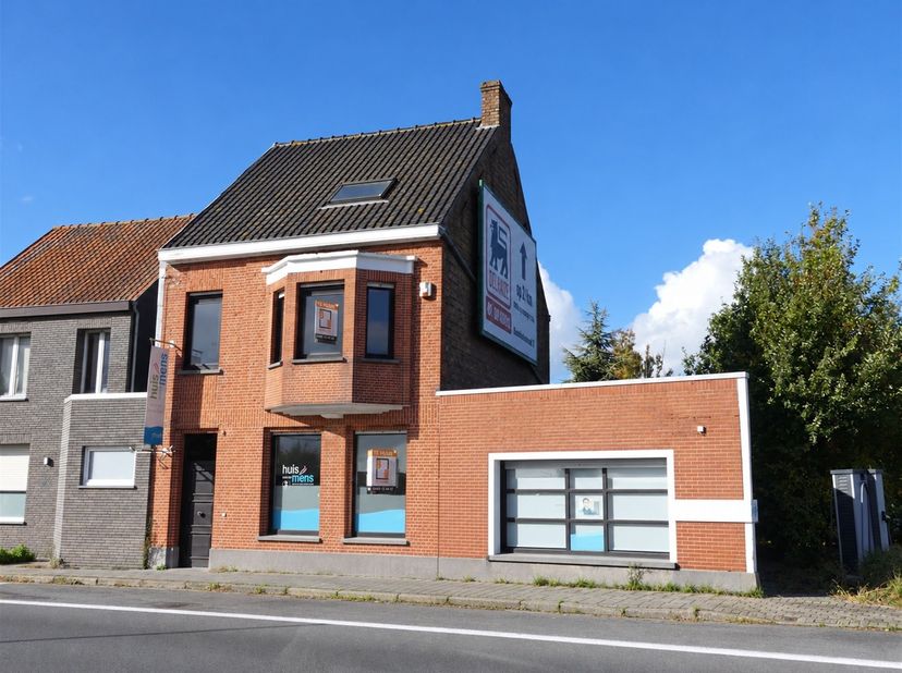 Huis te huur in Esenweg 30,
                    8600 Diksmuide