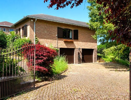                                         Maison à vendre à Visé, € 415.000

