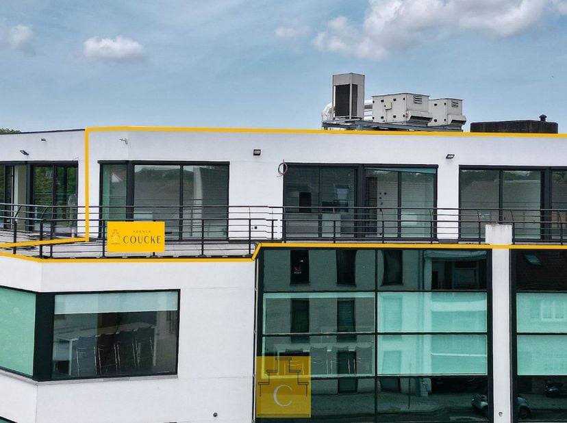 Appartement à vendre
                    à 8200 Sint-Andries