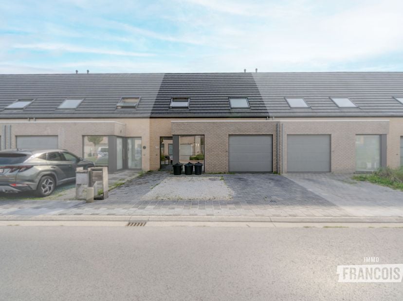 Huis te koop in Maurits Dewittestraat 58,
                    8400 Oostende