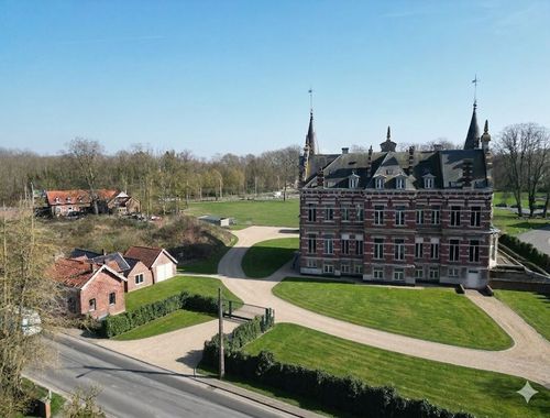                                         Woning te koop in Ramegnies-Chin, € 1.750.000
