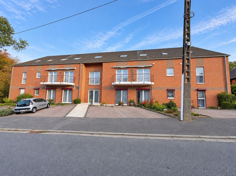 Appartement te koop in ,
                    6110 Montignies-le-Tilleul