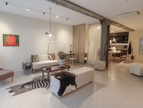                                         Boetiek te koop in Oostduinkerke, € 437.000
