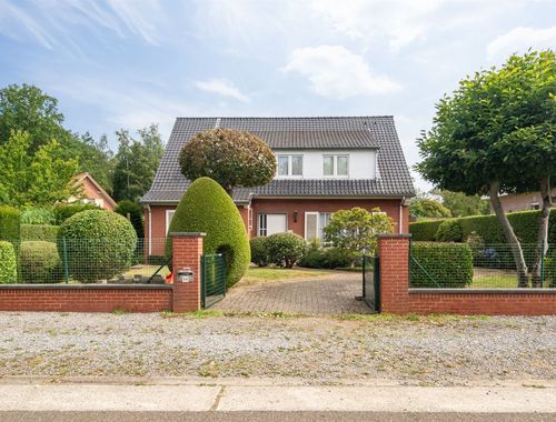                                         Eengezinswoning te koop in Linden, € 595.000
