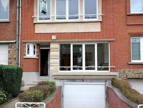                                         Maison à louer à Auderghem, € 2.750

