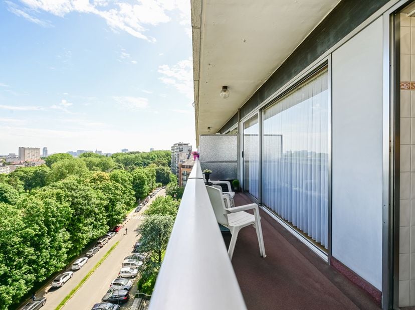Appartement te koop in ,
                    1080 Sint-Jans-Molenbeek