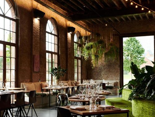                                         Horeca à louer à Antwerpen, € 9.500
