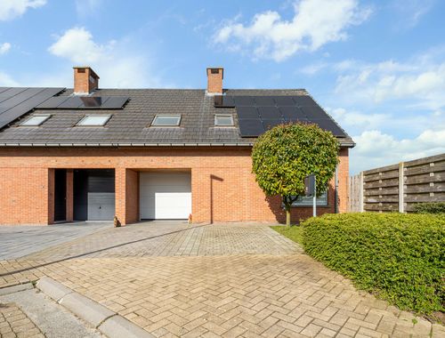                                         Maison à vendre à Geluwe, € 365.000
