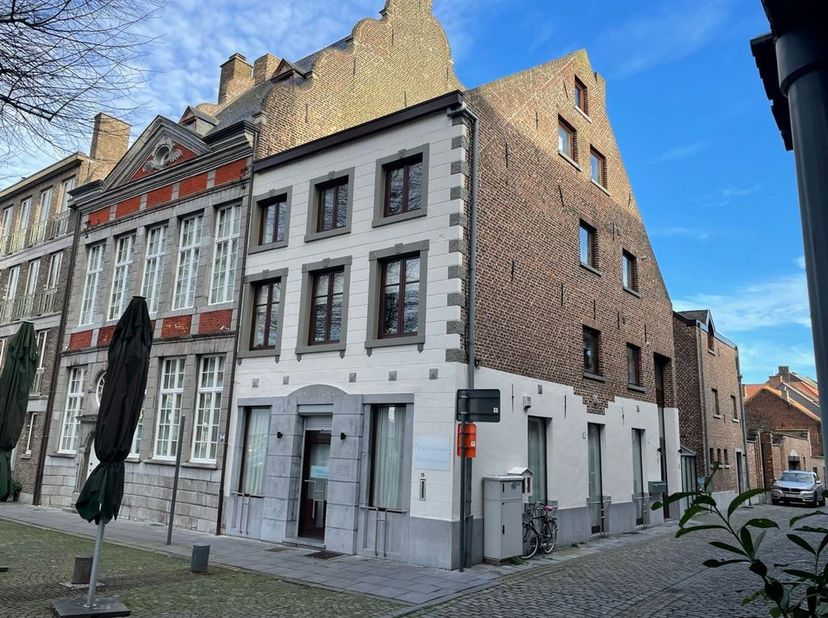 Appartement te huur in Marktstraat 2 bus 3,
                    3680 Maaseik