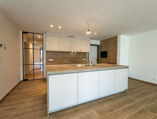                                         Appartement te huur in Bornem, € 1.100
