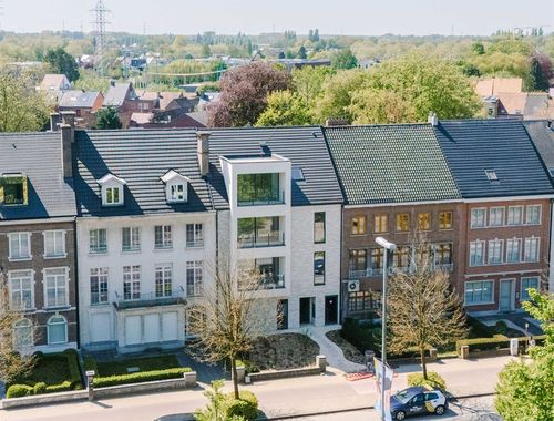                                         Appartement te koop in Sint-Niklaas, € 595.000

