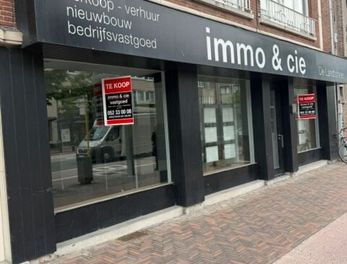                                         Kantoor te koop in Sint-Niklaas, € 175.000

