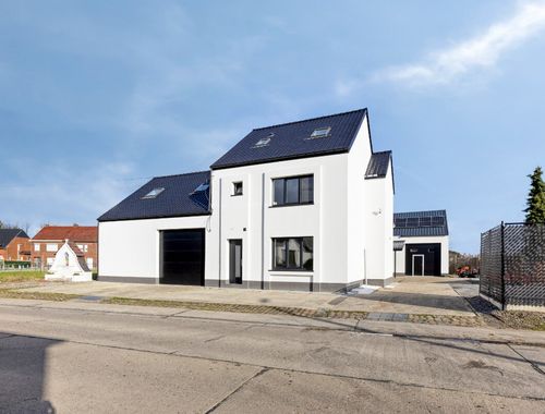                                         Eengezinswoning te koop in Grazen, € 485.000
