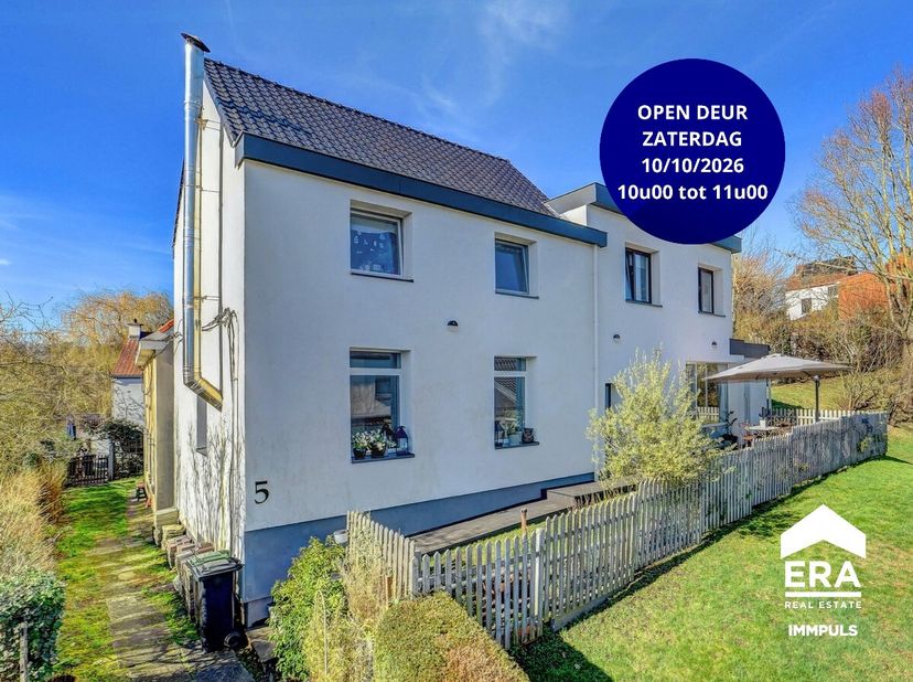 Maison à vendre à Jules Delcordestraat 5,
                    1560 Hoeilaart