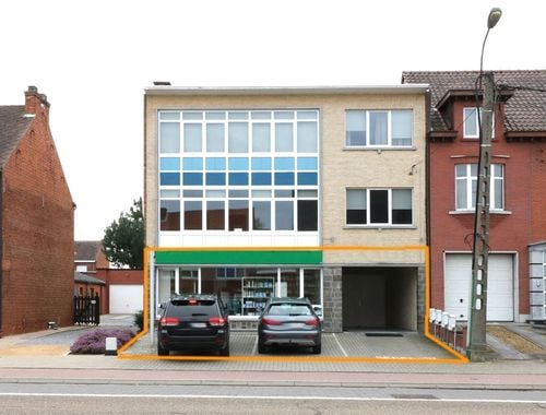                                         Entrepôt à louer à Scherpenheuvel, € 950
