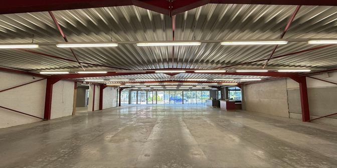 Bedrijfsvastgoed te huur in Enclus du haut 41, 7750 Orroir