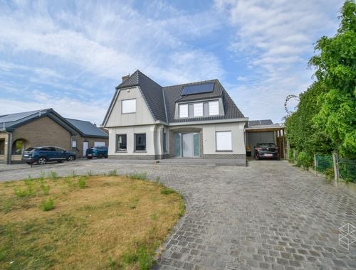                                         Woning te huur in Oedelem, € 1.360
