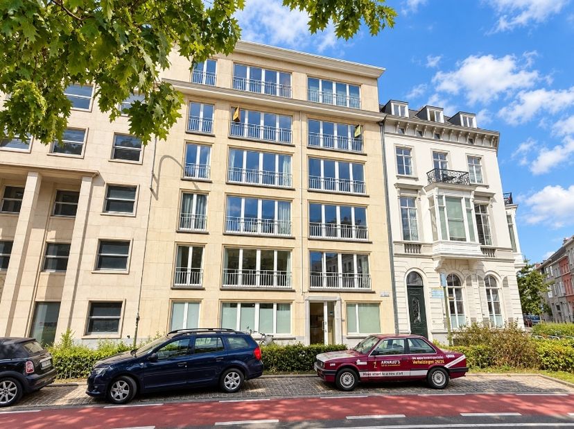 Appartement te huur in Sint-Annaplein 20,
                    9000 Gent