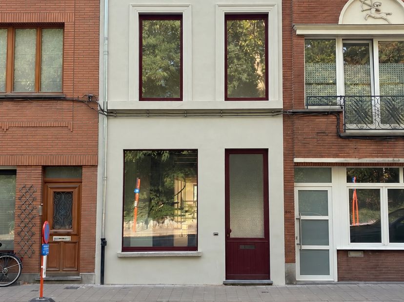 Huis te huur in Antwerpsesteenweg 404,
                    9040 Sint-Amandsberg