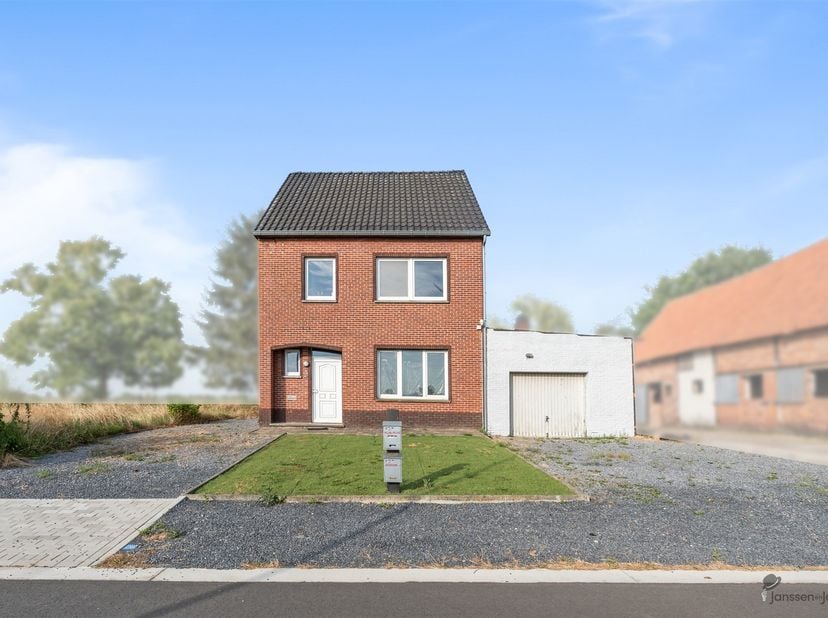 Bent u op zoek naar een woning met ruimte, potentieel en interessante investeringsmogelijkheden? Dan is deze eigendom aan de Tomstraat 67 in Hasselt z