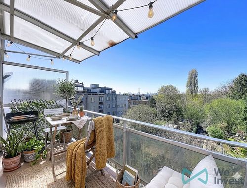                                         Appartement te koop in Neder-over-Heembeek, € 229.000
