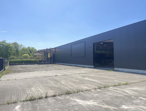                                        Bedrijfsgebouw te koop in Beerse, € 2.560.000

