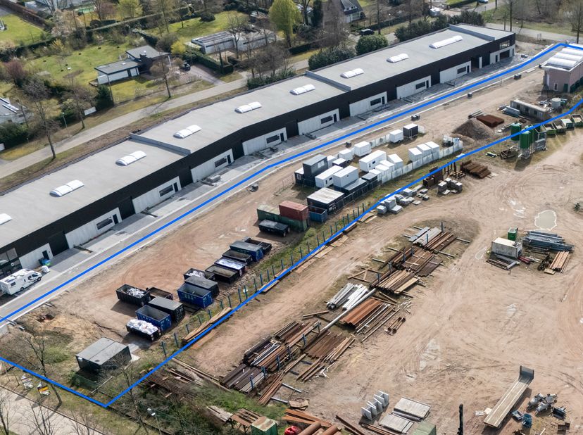 Projectgrond op maat te ontwikkelen in Beerse<br />
Aan de Toekomstlaan en Dennenlaan in Beerse bevindt zich dit kwalitatieve, bouwrijpe perceel van 6