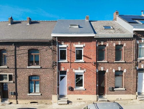                                         Woning te koop in Bois-d'Haine, € 200.000
