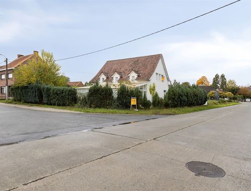                                         Villa te koop in Londerzeel, € 415.000
