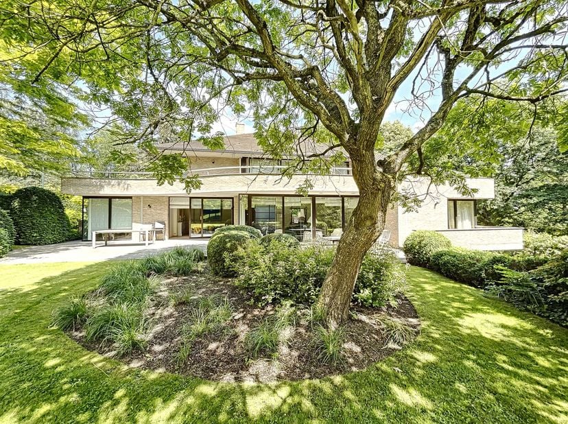 Huis te koop in ,
                    1180 Ukkel