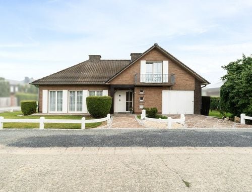                                         Bungalow te koop in Zottegem, € 320.000
