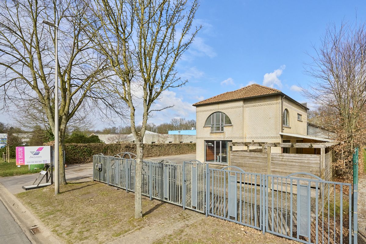 Bedrijfsgebouw te huur