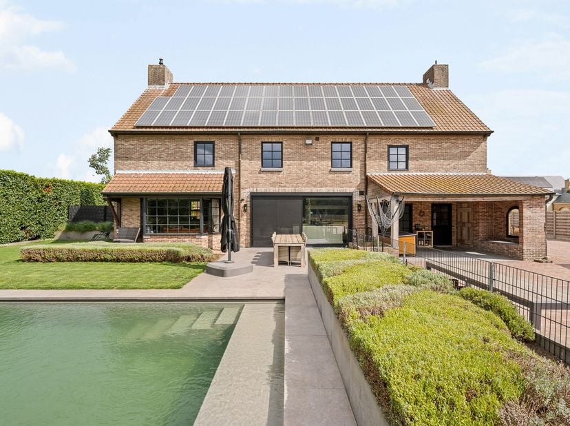 Magnifique villa avec vue sur les prairies sur 1,6 Ha à Lommel<br />
<br />
Magnifique villa exclusive avec vue sur les prairies sur un grand terrain