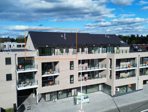                                         Penthouse à vendre à Rocourt, € 290.700
