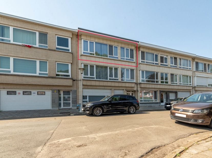 Ruim appartement met 3 slaapkamers en B-label in Antwerpen.<br />
Op zoek naar een instap klaar appartement met een gunstige ligging? Dit ruime appart