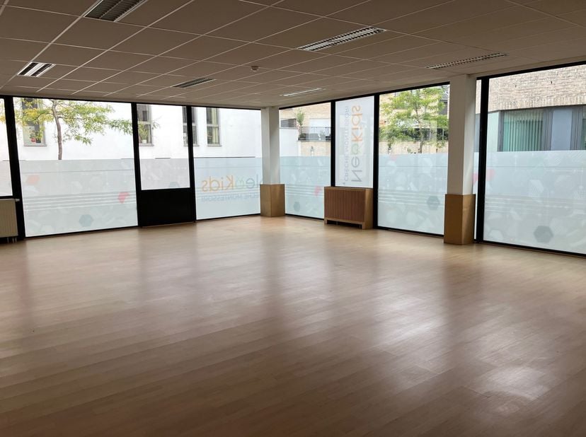 Bien professionnel à louer
                    à 3090 Overijse