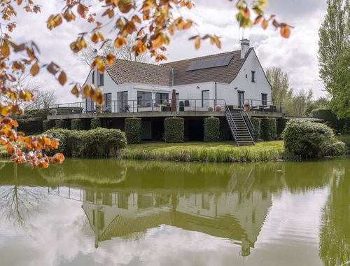                                         Maison à vendre à Alveringem, € 899.000
