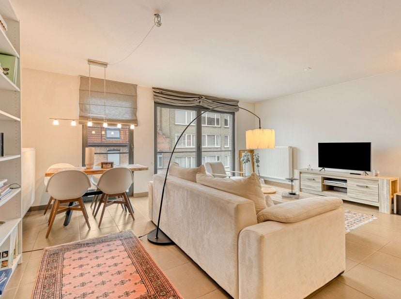 Appartement te koop in Torhoutse Steenweg 137 bus 0202,
                    8200 Sint-Andries
