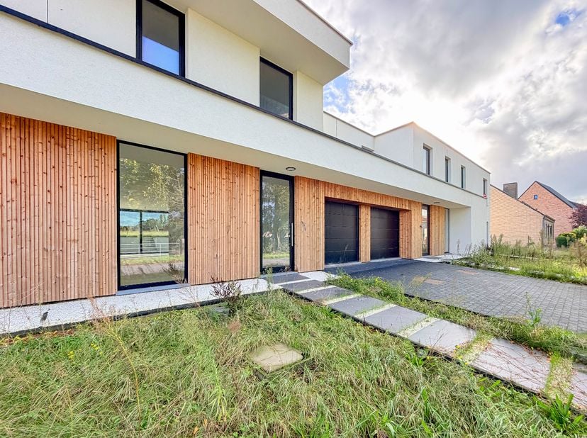 Huis te koop in Ieperstraat 73 - C,
                    8610 Kortemark