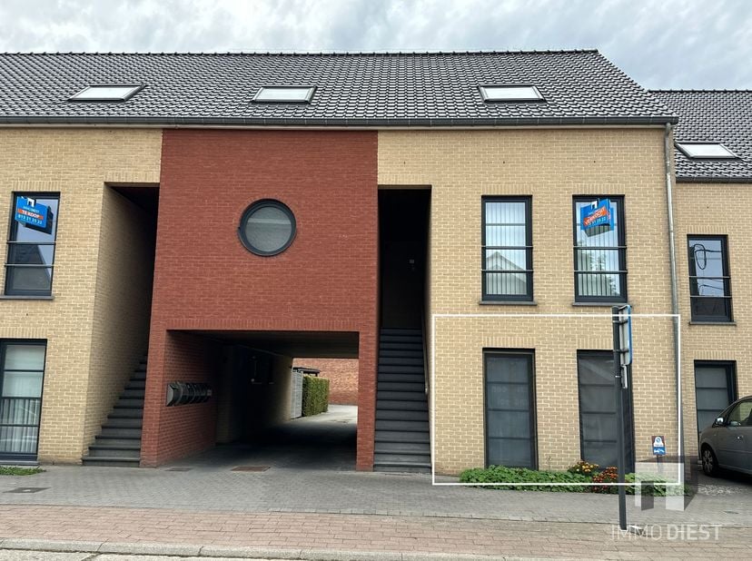 Appartement te koop in Kerkstraat 10,
                    3290 Schaffen