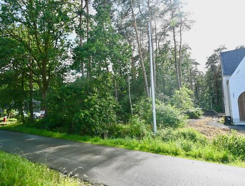                                         Terrain à bâtir à vendre à Nijlen, € 318.000
